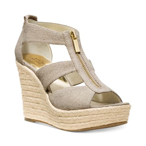 michael kors beige sandals